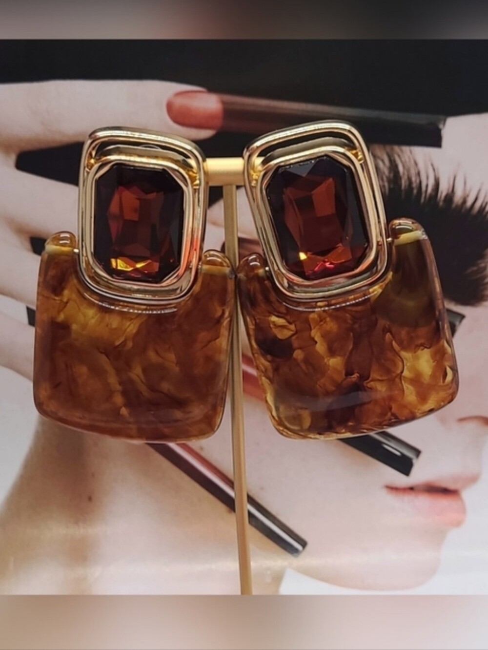 Vintage Retro Large Crystal Rootbeer Geometric Doorknocker Gold Drop Earrings